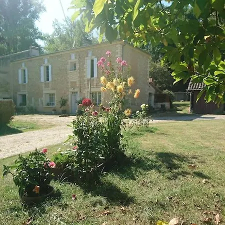 Proche Sortie Autoroute Noaillac