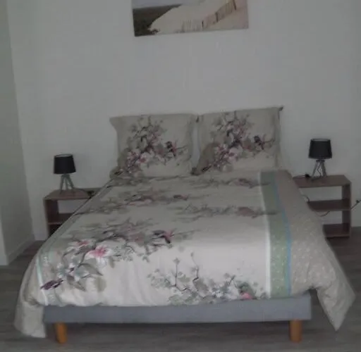 Proche Sortie Autoroute * Noaillac